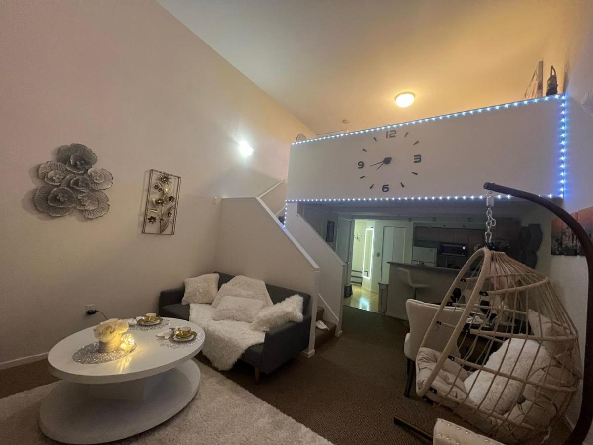 Cozy Downtown Condo Retreat With Space Needle View Seattle Kültér fotó